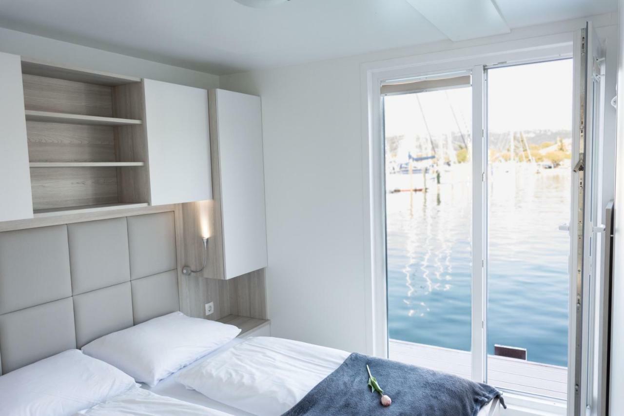 Floating House - Marina Relax Villa Portoroz Exterior photo